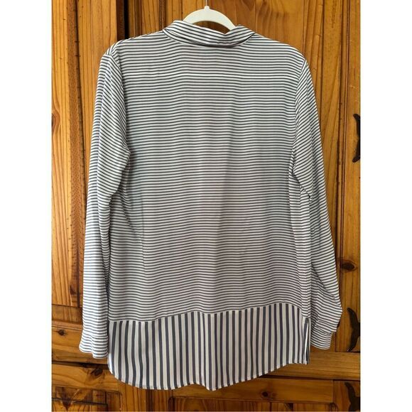 J. Jill Rayon Contrast Stripe Blouse - Picture 4 of 5